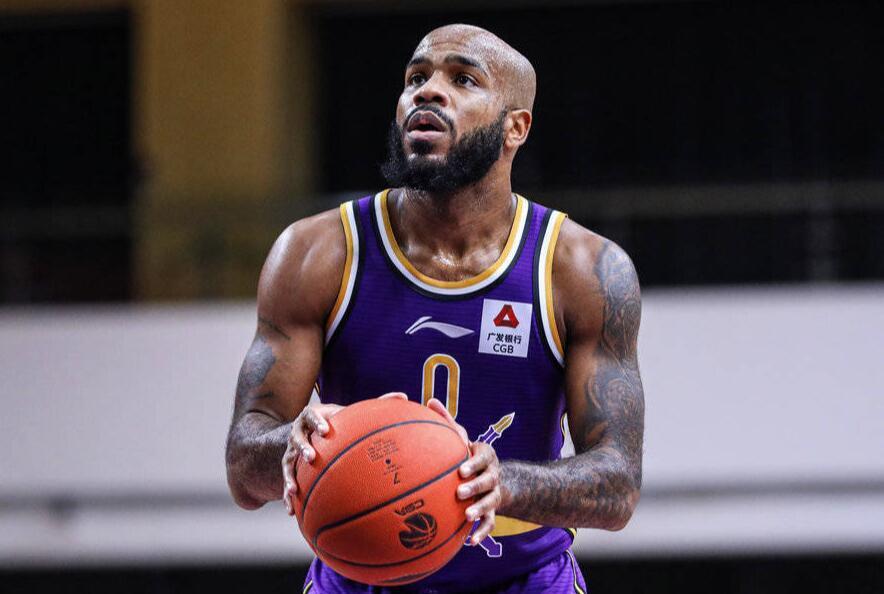 里程碑夜！金州勇士远射贴柱，CBA季后赛加时末段刷纪录，赛场秩序良好，数据趋势出现新变化的简单介绍