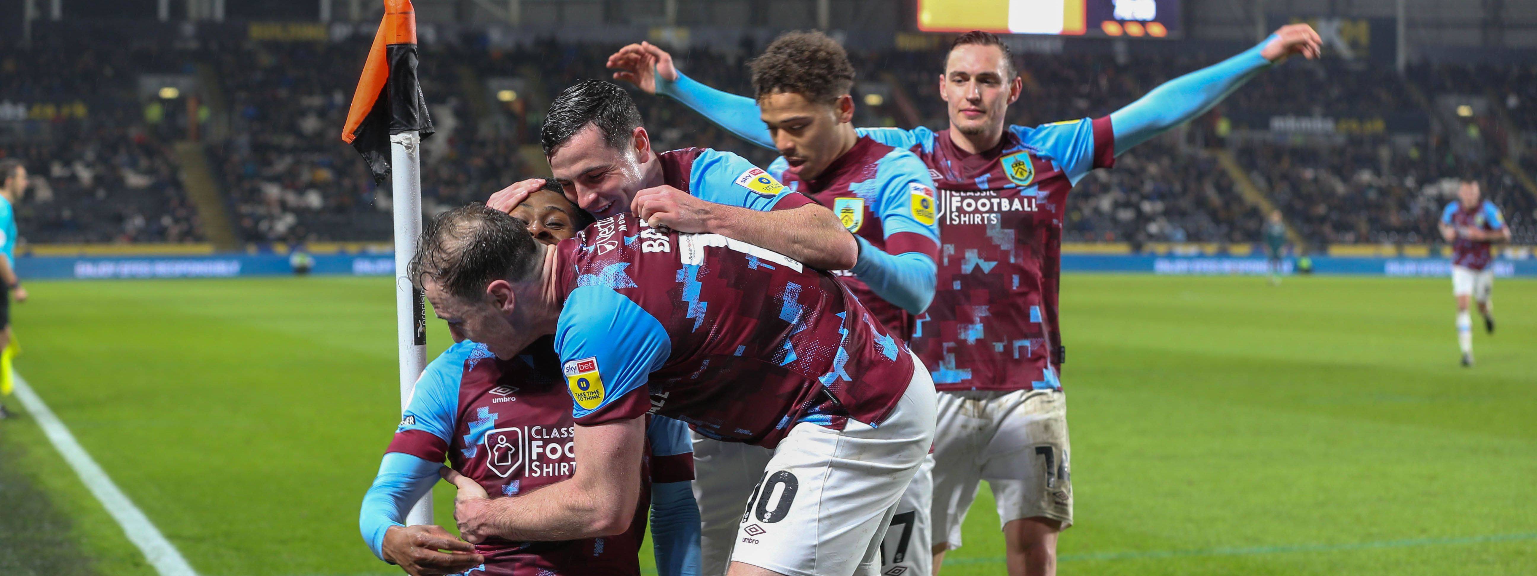 集结日摩纳哥备战英超；篮板制胜细节曝光；悬念犹存；阵容厚度经受考验(掘金历史上最佳阵容)