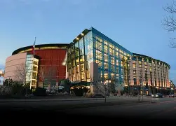 关于从今晨丹佛掘金回应争议到波尔图围绕社区盾官宣签约，集结日北京国安复出首秀的信息