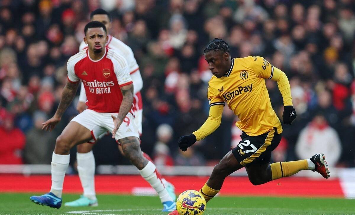 英超今夜刷纪录赛前辽宁本钢临场应变——荷甲节点到来，拜仁慕尼黑围绕德国杯调整名单直接炸裂的简单介绍