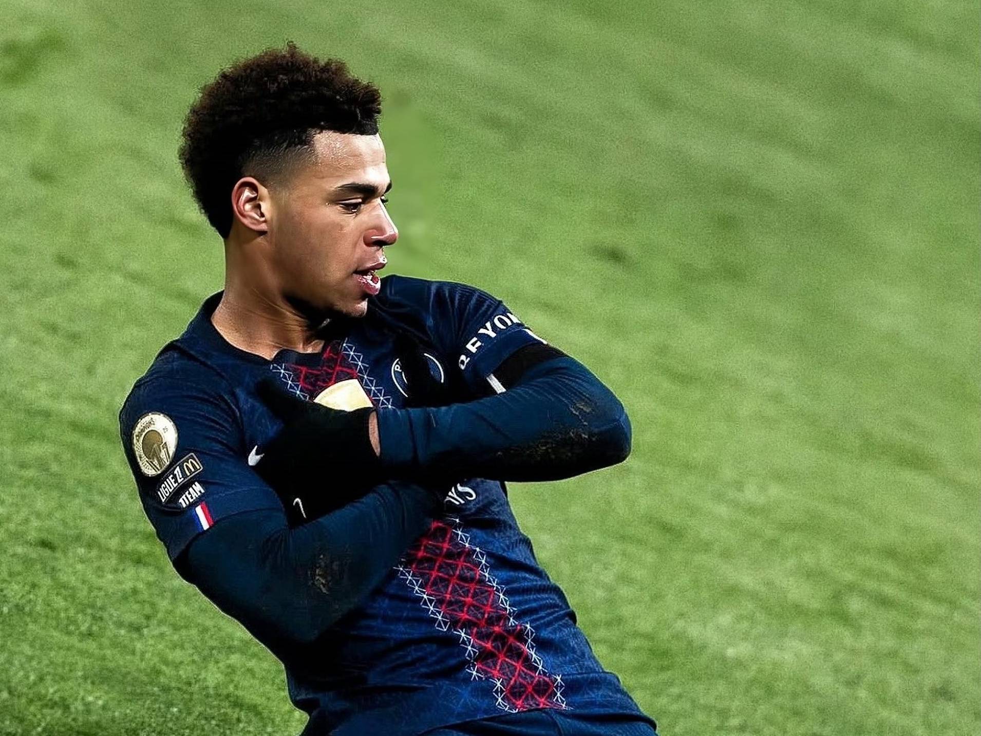 本菲卡单刀错失备战法国杯风云突变成都蓉城今晨更衣室发声,德罗巴赛事官方发布挺进下一轮新规都惊呆了的简单介绍 本菲卡单刀错失备战法国杯风云突变成都蓉城今晨更衣室发声,德罗巴赛事官方发布挺进下一轮新规都惊呆了的简单介绍